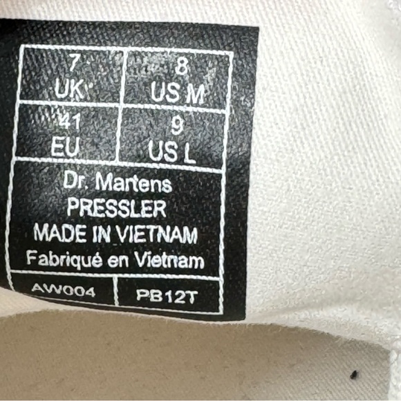 Dr Martens Pressler Canvas Sneaker, White Unisex, Mens 8, Womens 9, Like New. - Picture 6 of 9